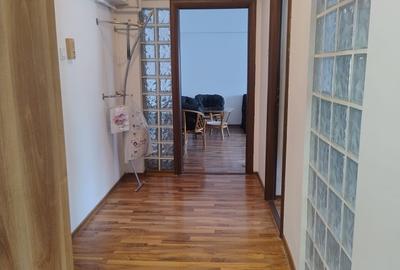 Apartament cu 2 camere Trocadero  450 euro - 12