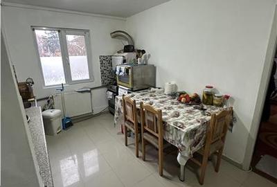 3 camere bloc izolat Mcdonald Circumvalatiunii cu centrala - 1