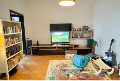 Apartament cu 4 camere, mobilat în Universitate