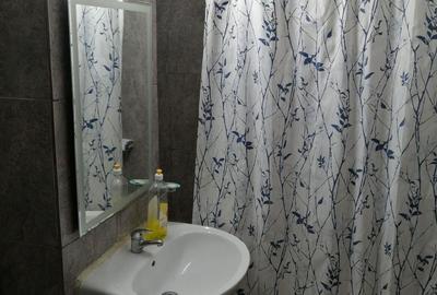 Zona Dacia, apartament decomandat 2 camere (62 mp),cu doua bai, etaj 4 - 9