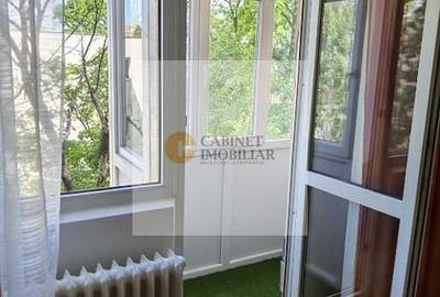 2 camere | 3/10 | Decomandat | Râul Doamnei – loc parcare ADP - 11
