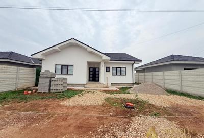 Casa noua cu 3 dormitoare de vanzare fara TVA in Santandrei - Bihor - 1