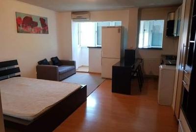 Garsoniera Muncii Metrou Bloc Mixt - 2