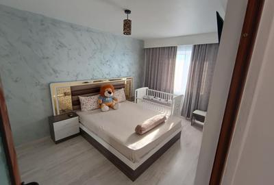 De vânzare apartament 3 camere Renovat Zona Vidin - 3