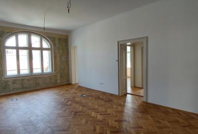 Imobil comercial de vanzare ultracentral! - 8