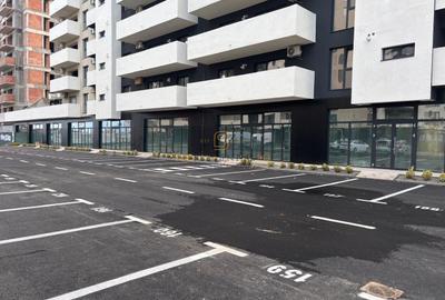 Spatiu comercial excelent, 142 mp, vitrina ampla, locuri de parcare - 2