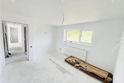 Casa individuala in Cisnadioara cu 4 camere 2 bai terasa teren 1170 mp - 11