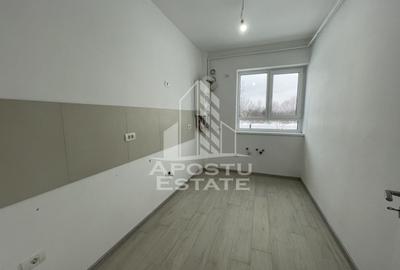 Spatiu comercial + loc parcare, 53 mp, Zona Planetelor - 4
