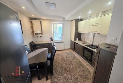 Apartament cu 3 camere decomandat în Tudor