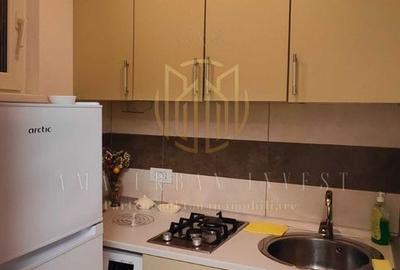 Titan 1 Decembrie 1918 , metrou 1 minut bloc stradal vedere spate - 6