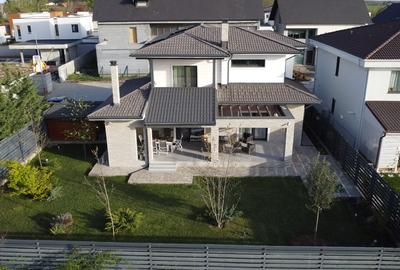 Oază de liniște și rafinament – Vilă  mobilată si utilată în Paradisul Verde - 8