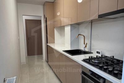 De vanzare apartament cu 4 camere Renovat Mobilat  BIG - 6