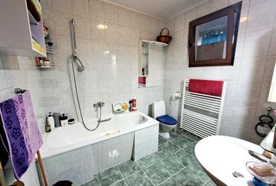 Casă spațioasă P+E+M de vânzare – Hărman | 5 camere | Curte 500 mp - 18