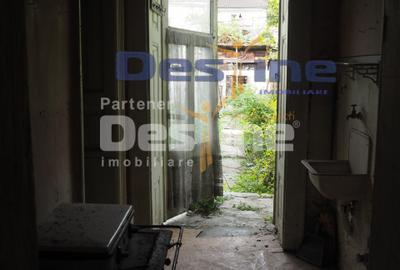 VAND CASA IN CENTRUL VECHI,DEJ,CURTE COMUNA,NECESITA RENOVARE - 12