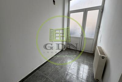 Spațiu comercial, 100 mp în Central