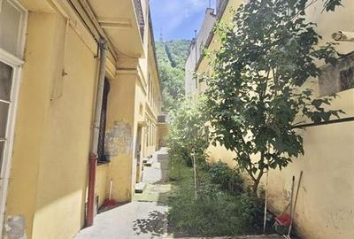 Apartament 6 Camere / Curte Privata | Centrul Istoric/ COMISION 0 - 26