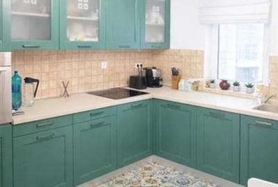 Apartament cu 3 camere decomandat în Băneasa