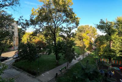 Unirii- Apartament mare 57 mp - Vedere la parc- Fara Risc-Comision 0% - 8