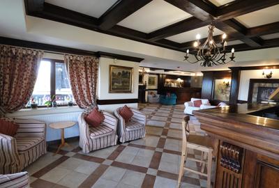 Hotel/Pensiune, 1200 mp în Peștera