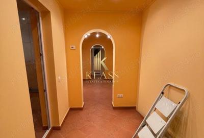 Apartament 3 camere, 60 mp, bloc monolit, centrala, boxa, metrou 1 Decembrie - 4