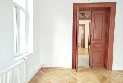 Spatiu mare si parcare vila unica cu prestanta in locatie eleganta Pache Mosilor - 5