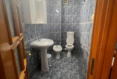 3 CAMERE - CAPITOL - 7