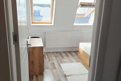 Vand casa 4 camere tip duplex Tarlungeni Izvor zona Hanul din Izvor - 11