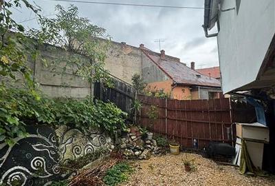 Casa 6 camere, 3 bai, 300mp teren, zona Centrala, Matei Basarab, - 2