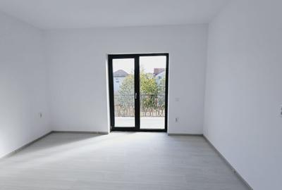 VILA INDIVIDUALA 4 CAMERE+MANSARDA 47m,2 km de metrou,incalzire pardoseala, - 1