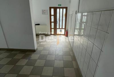 Spațiu comercial de vânzare – Bd. Timișoara, parter bloc - 4