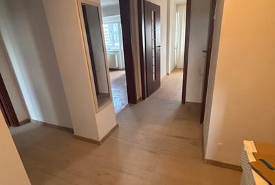 Inchiriere apartament 3 camere pe Calea Vacaresti - 7