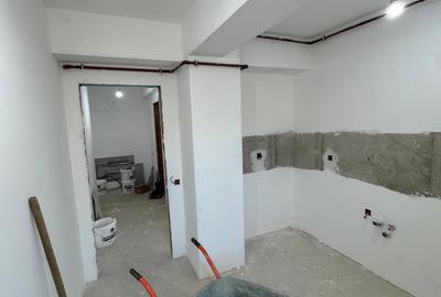 Apartament 3 camere decomandat nou/ metrou 1 Mai - 14