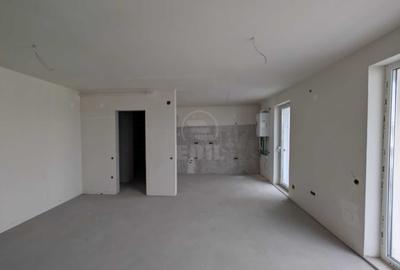 Penthouse Eroilor - 1