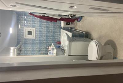 Apartament 2 camere , zona centrala Sala Polivalenta , et 3 8 , decomandat  , 60 - 12