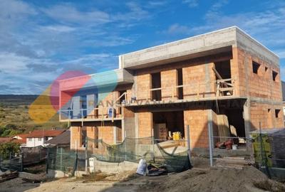 Unitate Duplex, 120 Mp, acces asfaltat, toate utilitățile, zona Oasului - 2