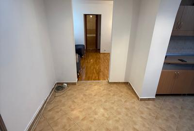 Apartament 3 Camere Aparatorii Patriei 2 Bai Metrou Centrala Parcare AC - 10