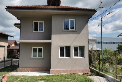 Vanzare casa 5  camere Breaza - 3