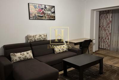 Apartament cu 2 camere decomandat în Podul de Fier