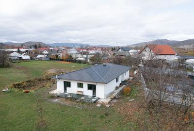 Casă / Vilă cu 5 camere de vânzare - 21