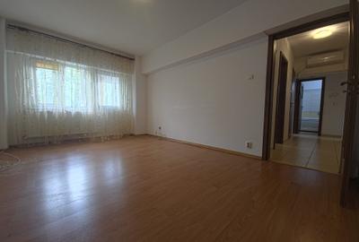 Tomis II apartament 2 camere decomandat gol centrala gaze - 1