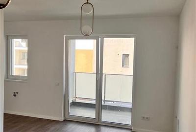 Apartament cu 2 camere semidecomandat în Exterior Vest
