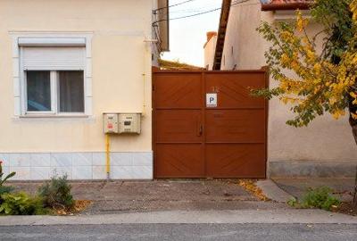 Casa individuala cu 4 camere, garaj si teren de 694 mp, zona Bujac Arad - 11