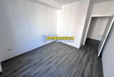 Apartament 3 camere  | 1 Baie | 1 Balcon | 60 mp. | Bloc NOU | Lift  | Central I - 4