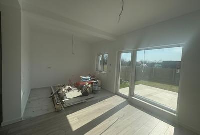 Duplex Mosnita 4 camere 2 bai Asfalt Toate utilitatile - 6