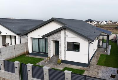 Casă cu 4 camere în Berceni