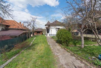 Casă individuală cu 3 camere în Văcarea