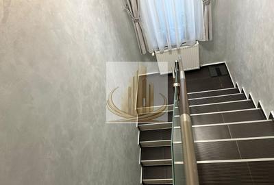 Casă premium cu panouri solare, stație EV, anexă locuibilă și grădină - 18