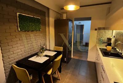 Apartament cu 3 camere decomandat, mobilat în Mărăști
