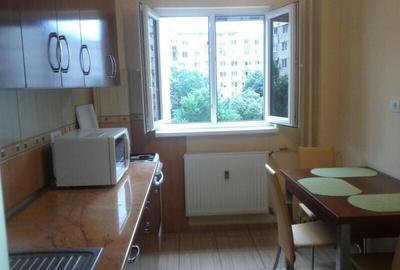 2 camere Muncii Basarabia Tina Petre etaj 4 - 6