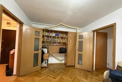 Apartament cu 2 camere semidecomandat, mobilat în Militari